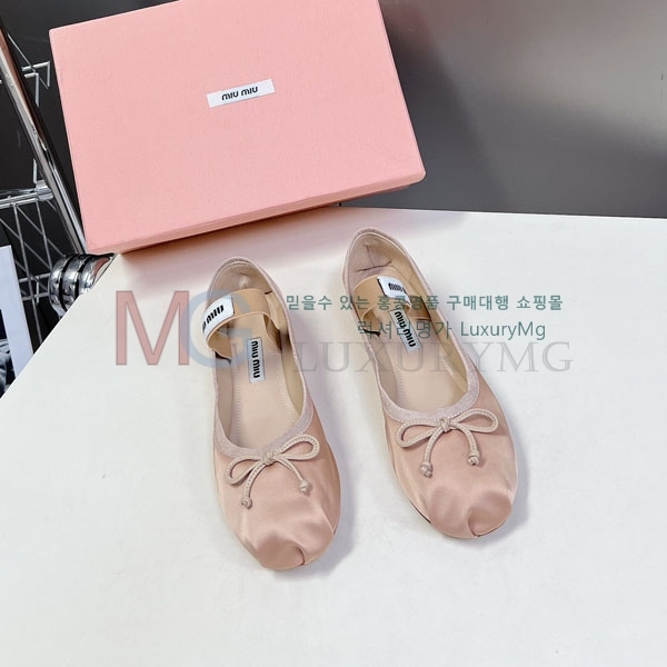 ���� �̿�̿� �÷����� 1MIU61778-8