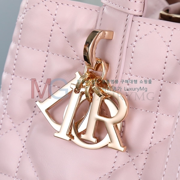 ��� ������� �̵�� M92997-7