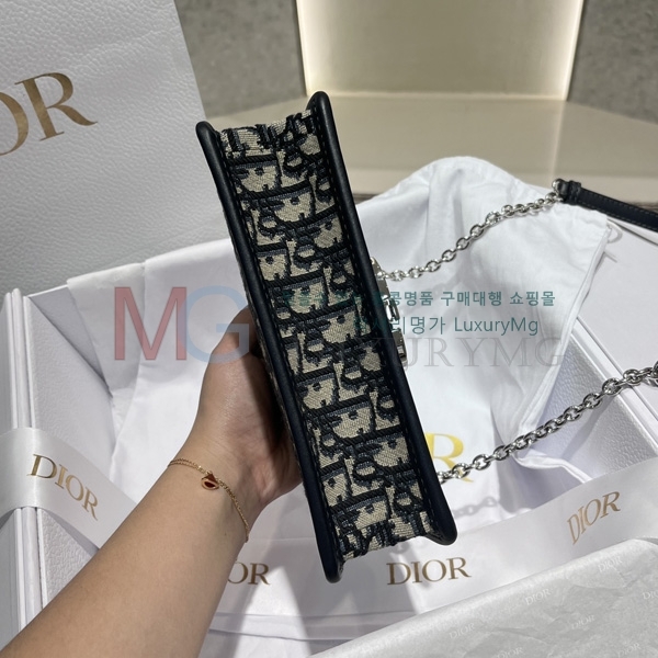 ��� 30 ������ �̽�Ʈ ����Ʈ M5660-200