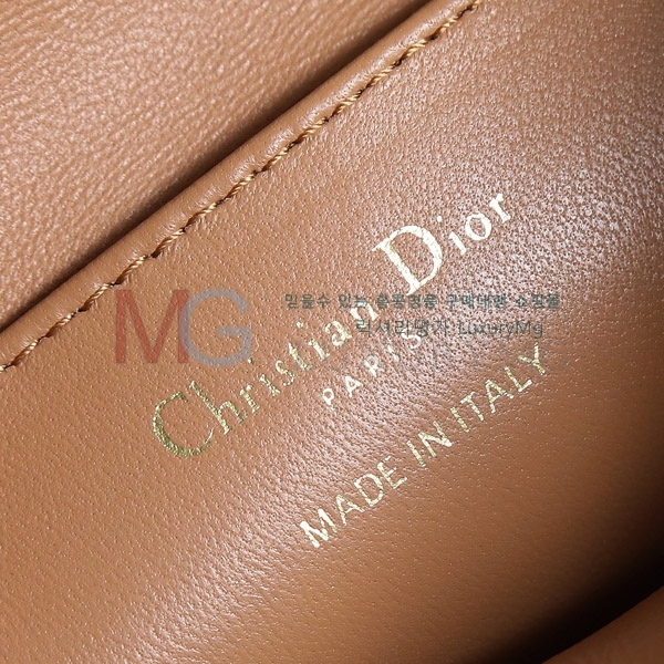 ��� ī�� ���� ��Ŷ�� M3373-704