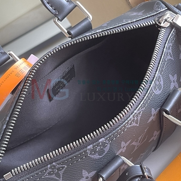 ���̺��� Ű�� �ݵѸ��� 25 N01942-300