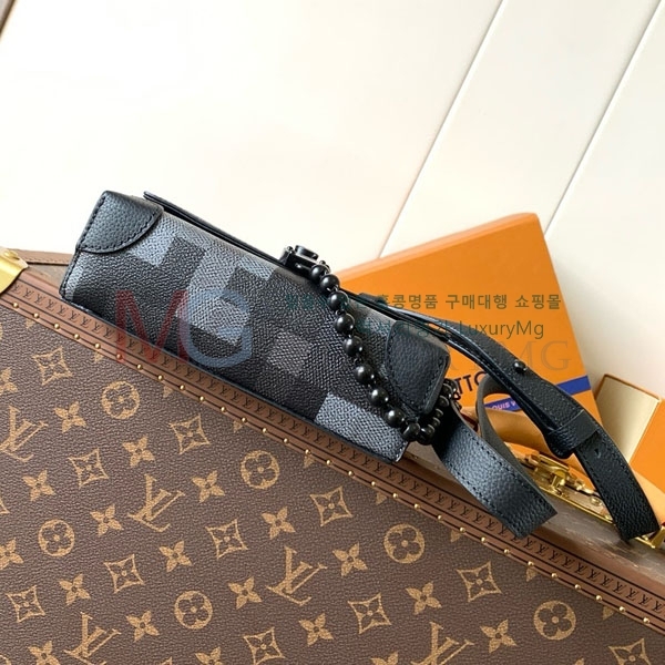 ���̺��� ��Ƽ�� ����� ���� M14923-1