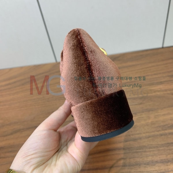 ���� ����� ������ ���� S7550221-1