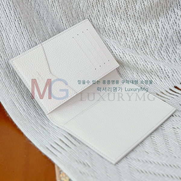 ���̺��� �н���Ʈ Ŀ�� M25917-50