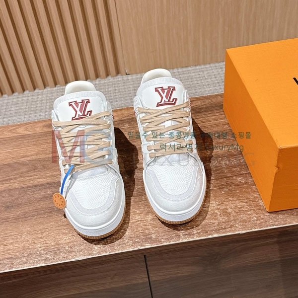  �������� ���̺��� 𝐋-𝐓𝐑𝐀𝐈𝐍𝐄𝐑 ����Ŀ�� 1LV55506-8