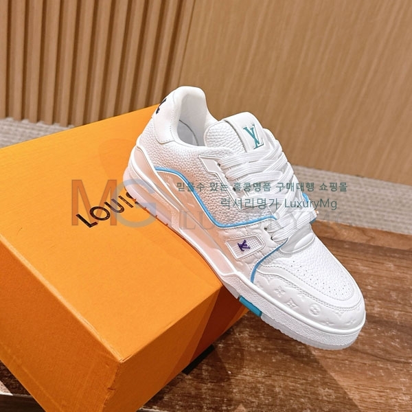  �������� ���̺��� 𝐋-𝐓𝐑𝐀𝐈𝐍𝐄𝐑 ����Ŀ�� 1LV55506-1
