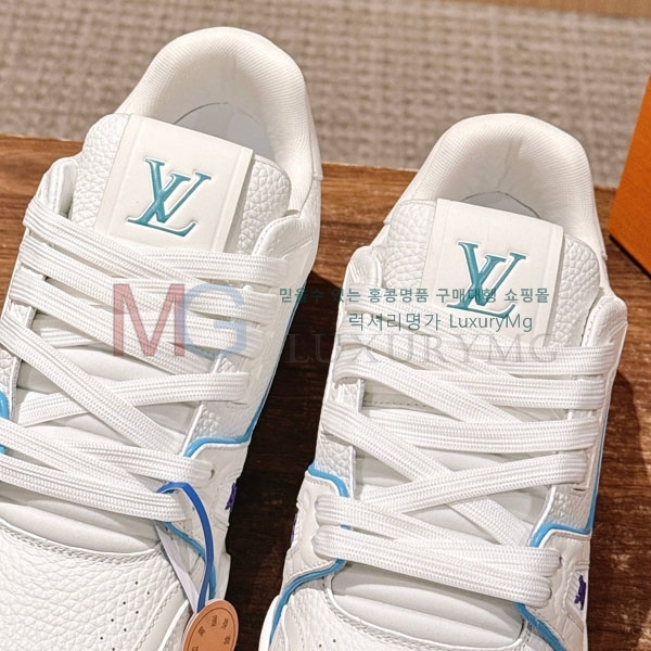  �������� ���̺��� 𝐋-𝐓𝐑𝐀𝐈𝐍𝐄𝐑 ����Ŀ�� 1LV55506-1