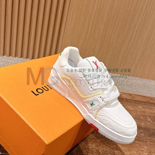  �������� ���̺��� 𝐋-𝐓𝐑𝐀𝐈𝐍𝐄𝐑 ����Ŀ�� 1LV55506
