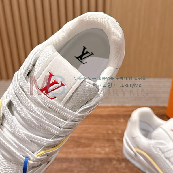  �������� ���̺��� 𝐋-𝐓𝐑𝐀𝐈𝐍𝐄𝐑 ����Ŀ�� 1LV55506