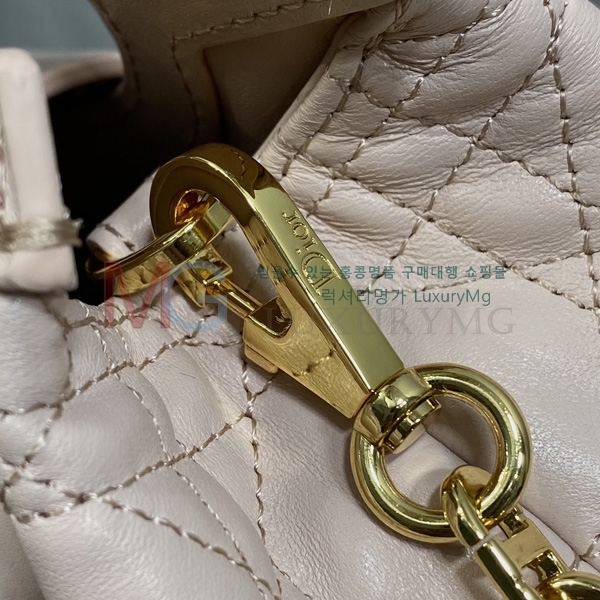 ��� Jolie ž �ڵ� �̴� �� D54104-3
