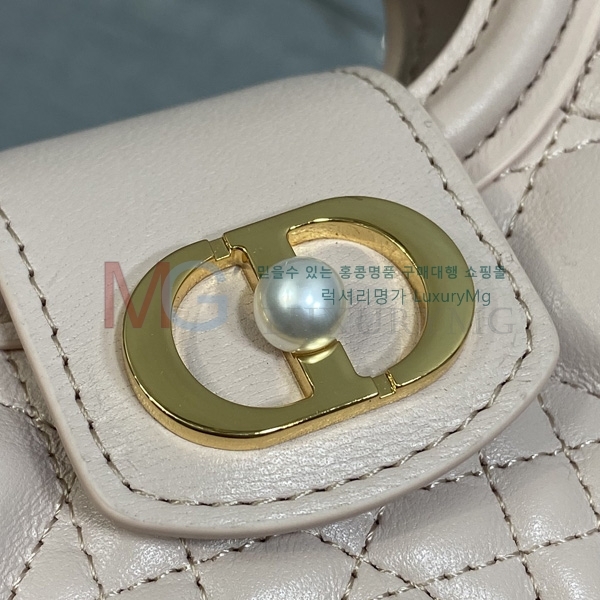 ��� Jolie ž �ڵ� �̴� �� D54104-3