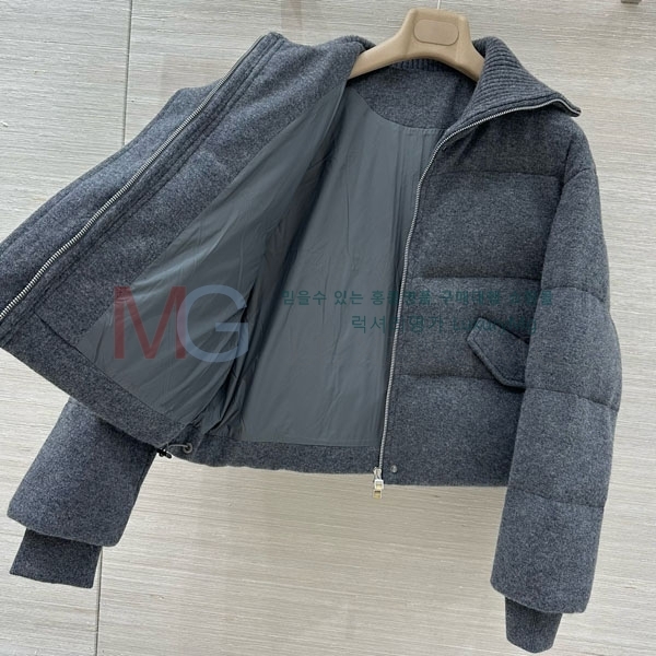 ���� �η�**�� �ٿ� �е� LP2312055-6