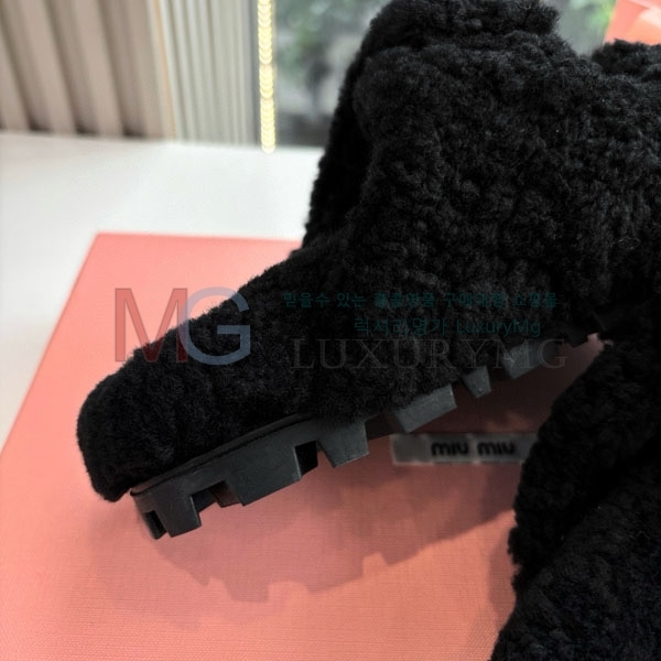 ���� �̿�̿� �� ������ MI366905-2
