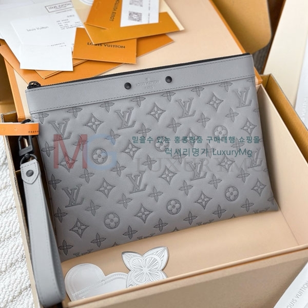 ���̺��� ����Ʈ ���� �Ŀ�ġ M81570-303