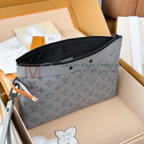 ���̺��� ����Ʈ ���� �Ŀ�ġ M81570-303