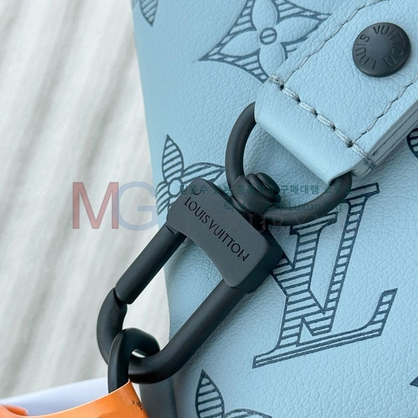 ���̺��� ����Ʈ ���� �Ŀ�ġ M81570-304