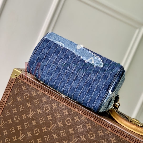 ���̺��� ���ǵ� �ݵѸ��� 25 M58974-1