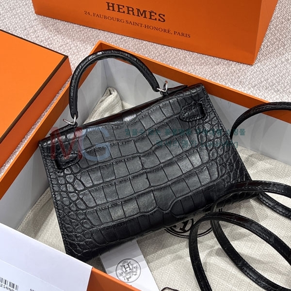 �����޽� �̸��� �̴� H985410-501