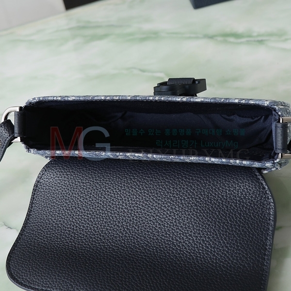 ��� �޽��� ũ�ν��� 2ADCA435YKK-10