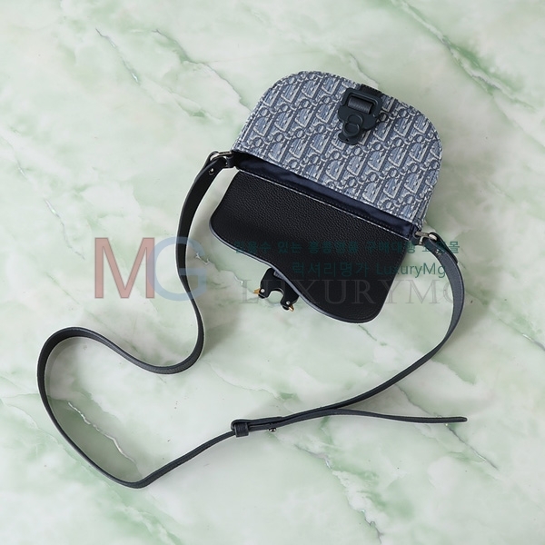 ��� �޽��� ũ�ν��� 2ADCA435YKK-10