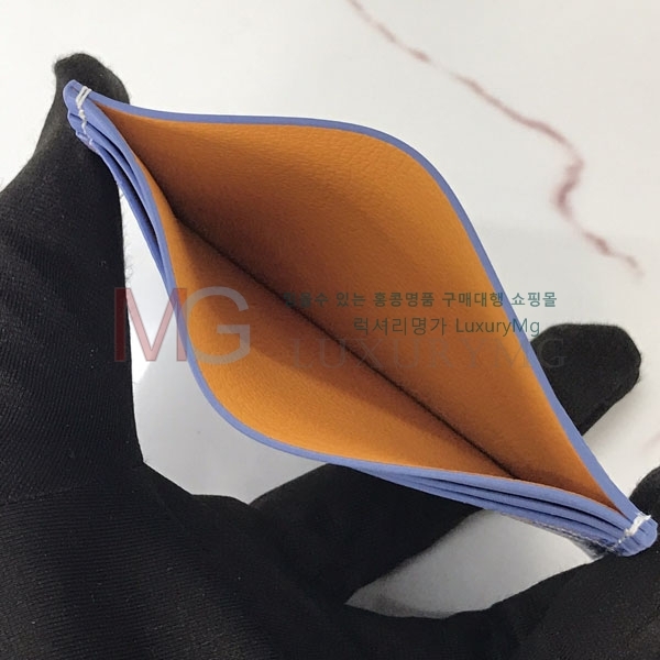  ���ߵ� ī�� Ȧ�� G020601-1