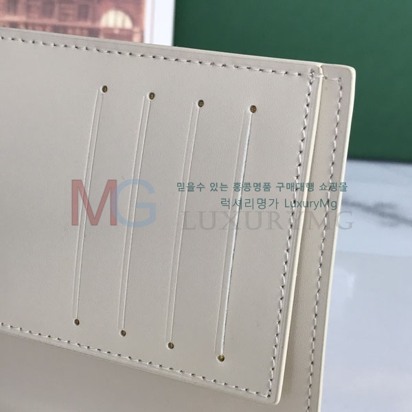 ���ߵ� ���ǿ��� ī������ G020608-3