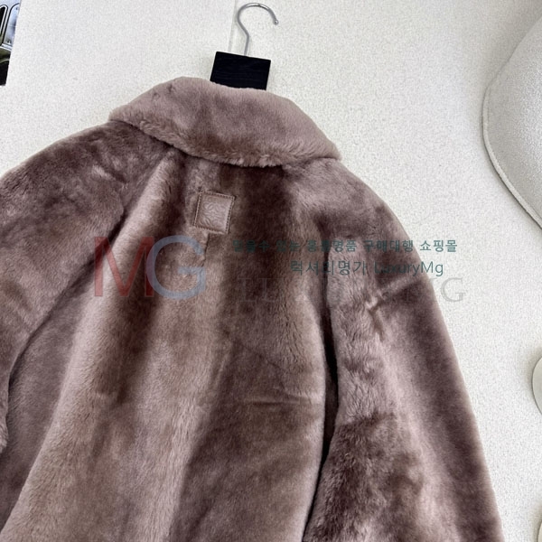 ���� �ο��� �þ �� ���� LOW23023-2