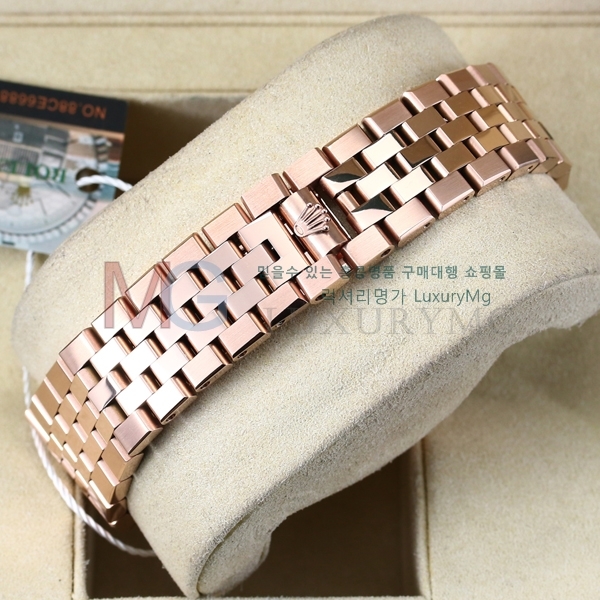 �η��� �ð� R05770-5