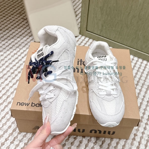  �̿�̿� ����Ŀ�� �������� M1807702