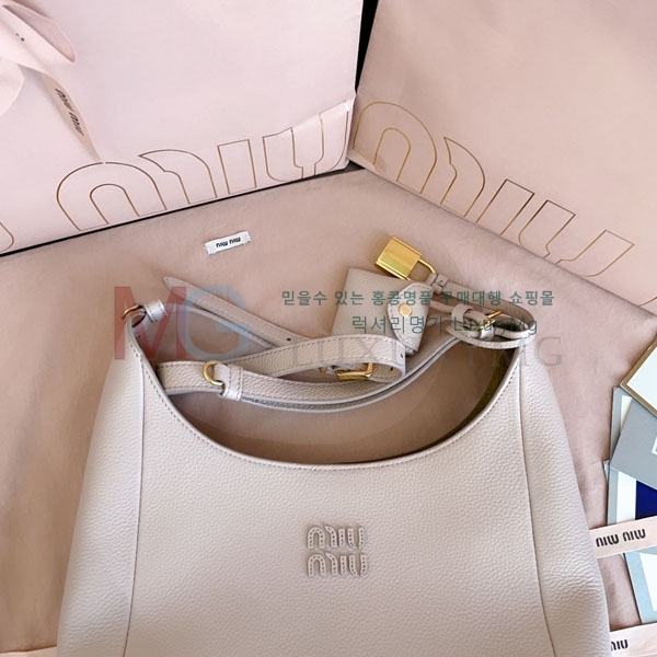 �̿�̿� ���� ��Ŷ�� 5BE098-4