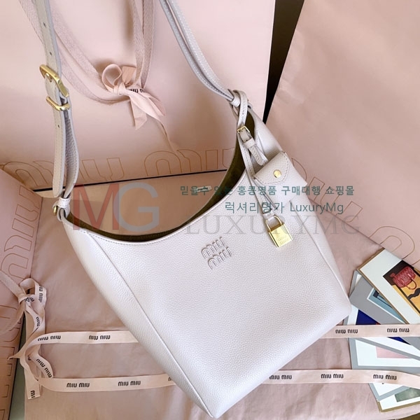 �̿�̿� ���� ��Ŷ�� 5BE098-4