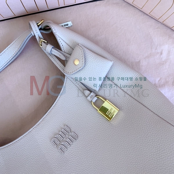 �̿�̿� ���� ��Ŷ�� 5BE098-4
