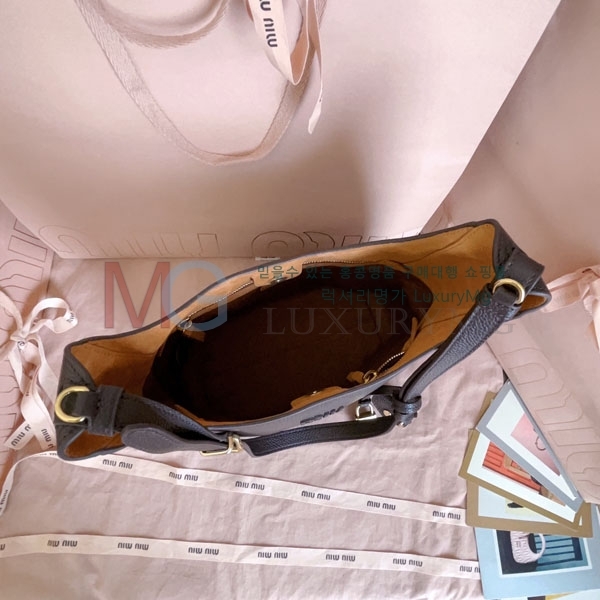 �̿�̿� ���� ��Ŷ�� 5BE098-3