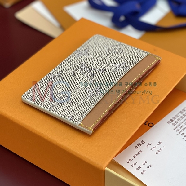 ���̺��� ī�� Ȧ�� M27115-2