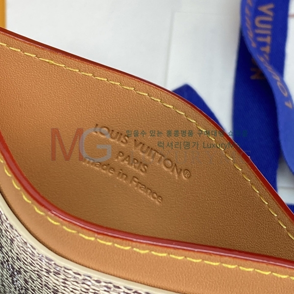 ���̺��� ī�� Ȧ�� M27115-2