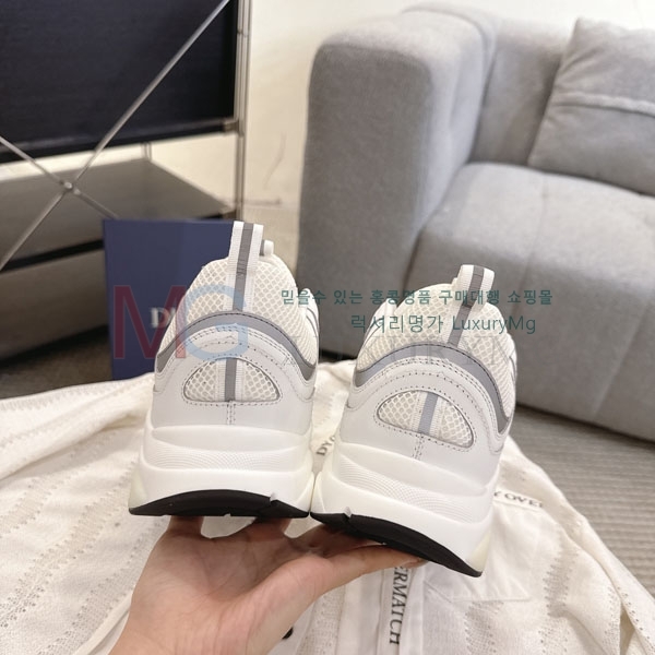  ���� ��� B22 ����Ŀ�� R8841116-8