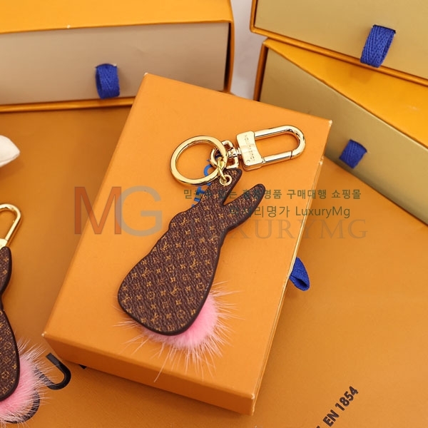 ���̺��� ŰȦ�� LV5676806-3