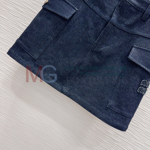 ���� �̿�̿� ��ĿƮ MU335688-6