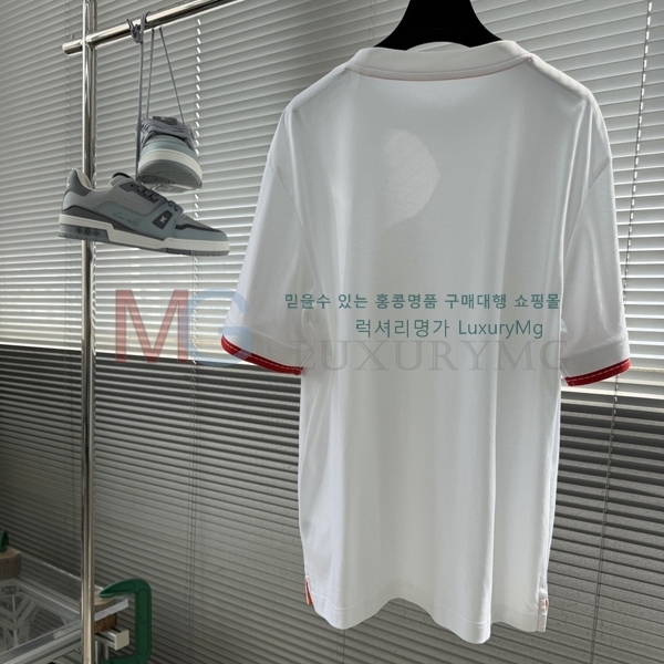 ���� �����޽� ���� Ƽ���� HE646759-3