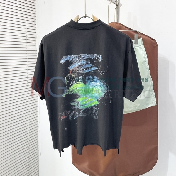 ���� �߷��þư� ���� Ƽ���� BL63412