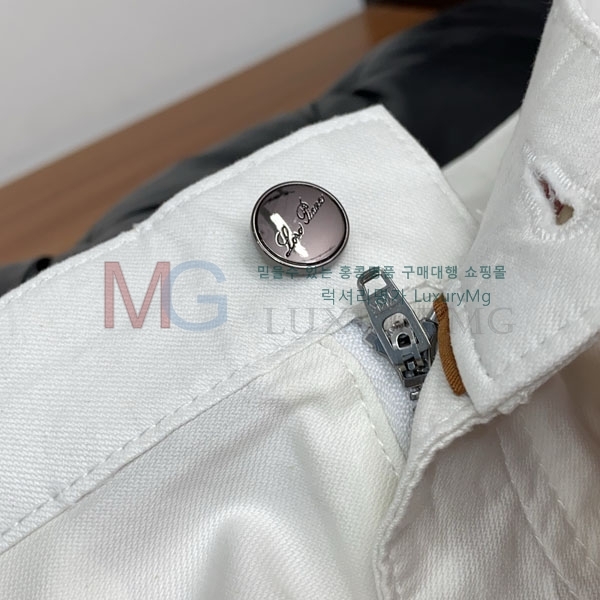 ���� �η��ǾƳ� ���� LP676743