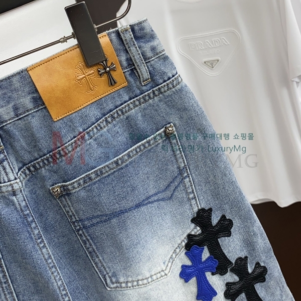 ���� ũ������ �ݹ��� C12589
