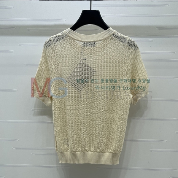 ���� �̿�̿� ���� Ƽ���� MU543383-1