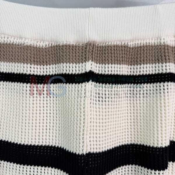 ���� ���ڷ� ��ġ�ڸ� ���� BC6434778