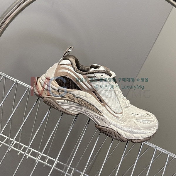 �������� �߷��þư� ����Ŀ�� BA81171-3