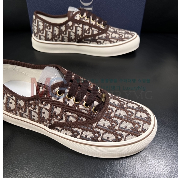 ���� ��� ������ DA60771-4