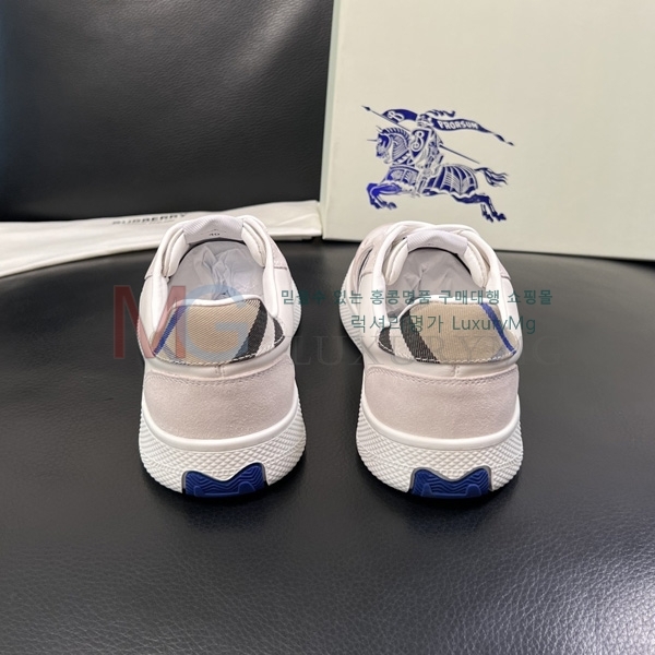 ���� ������ �ȭ BY8890571-4