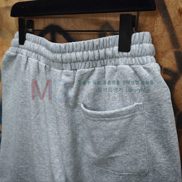 ���� ũ������ �ݹ��� 23436296-1