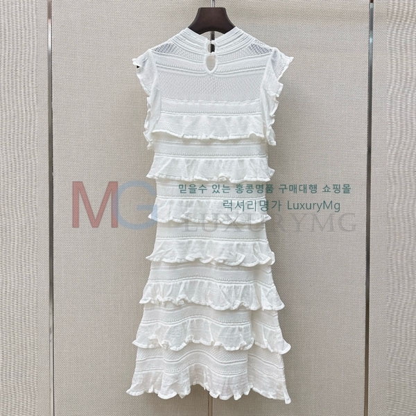 ���� ���ο� ���ǽ� CH3456477-5