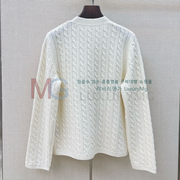 ���� �η�**�� ������ ����� LP4545033-5